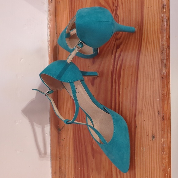 Bonnibel Modcloth green heels - Picture 4 of 4